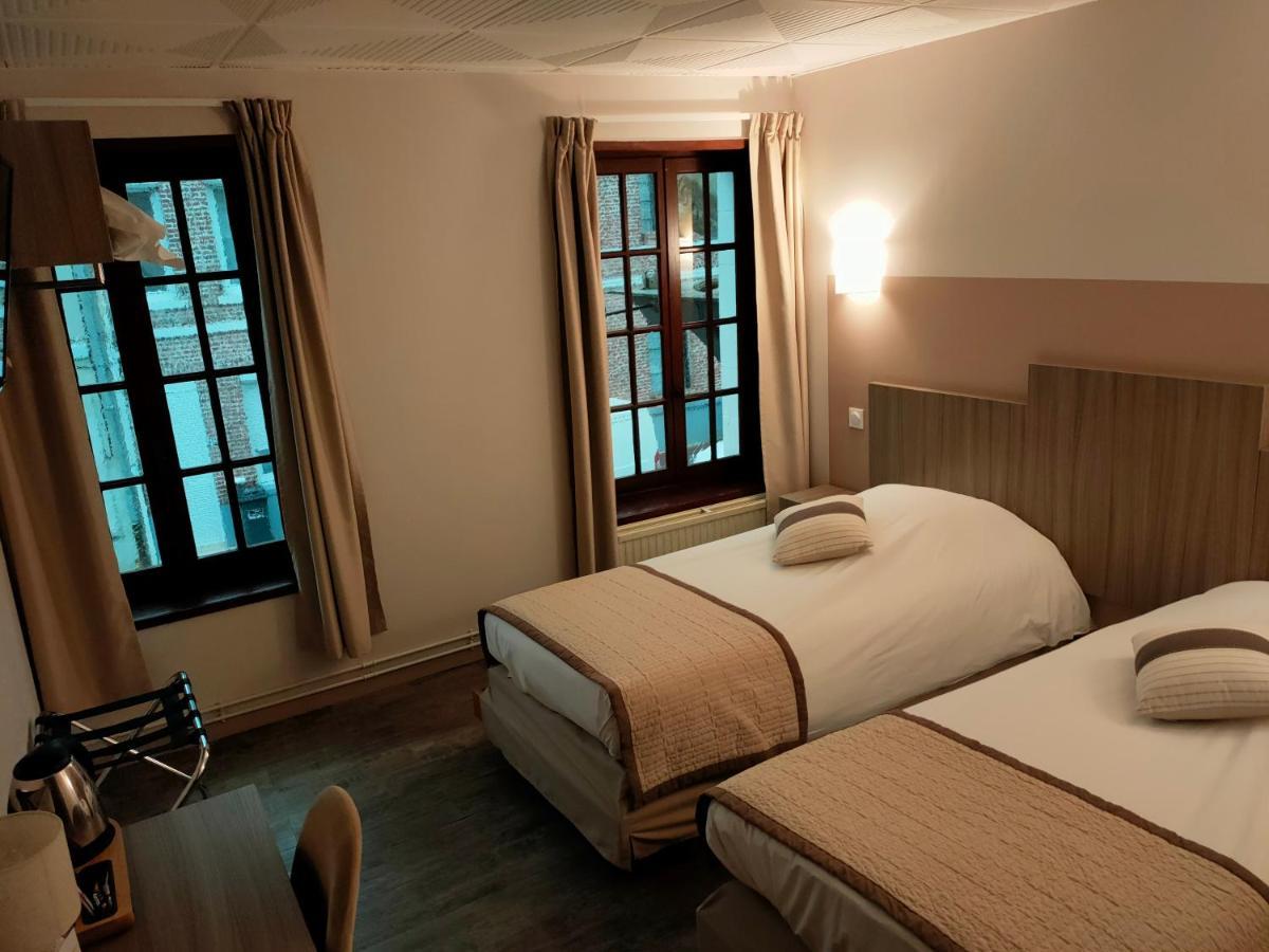 Hotel Au Lion d'or à Saint-Pol-sur-Ternoise Extérieur photo