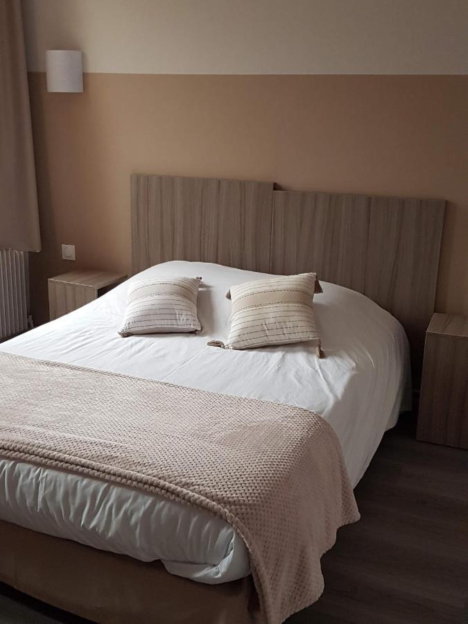 Hotel Au Lion d'or à Saint-Pol-sur-Ternoise Extérieur photo